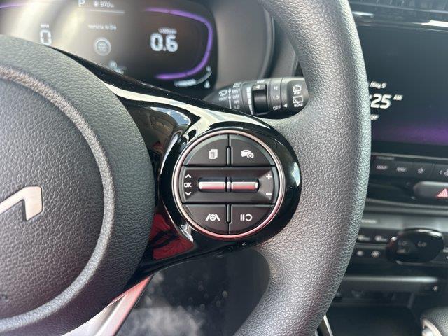 new 2025 Kia Soul car, priced at $25,126