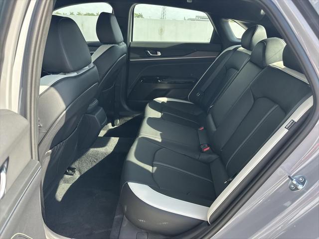 new 2025 Kia K5 car, priced at $31,035