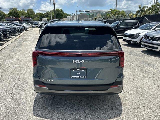 new 2025 Kia Carnival car, priced at $48,155