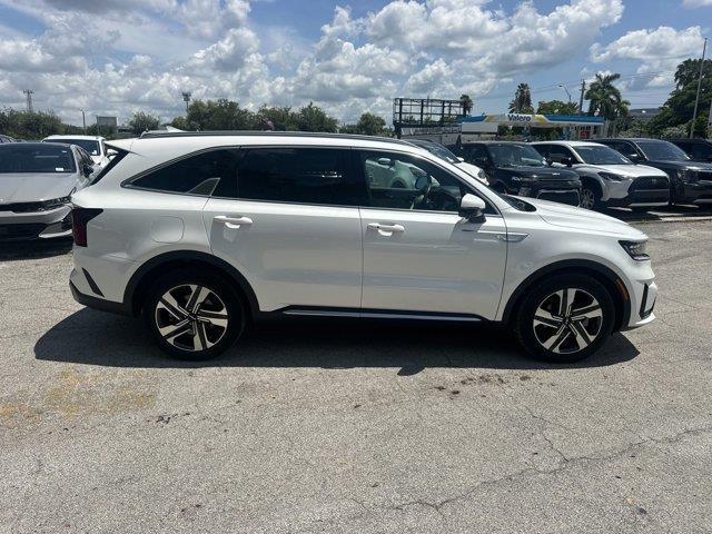 used 2022 Kia Sorento car, priced at $34,113