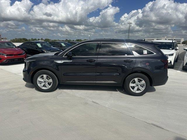 new 2025 Kia Sorento car, priced at $32,582