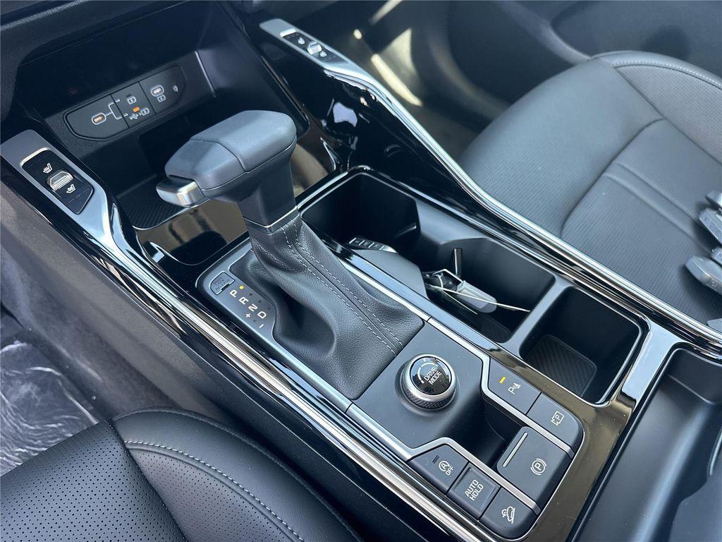 new 2025 Kia Sorento car, priced at $41,626