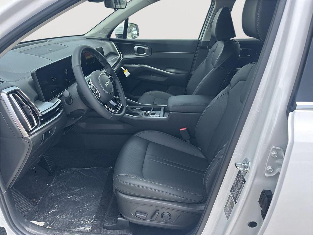 new 2025 Kia Sorento car, priced at $37,883