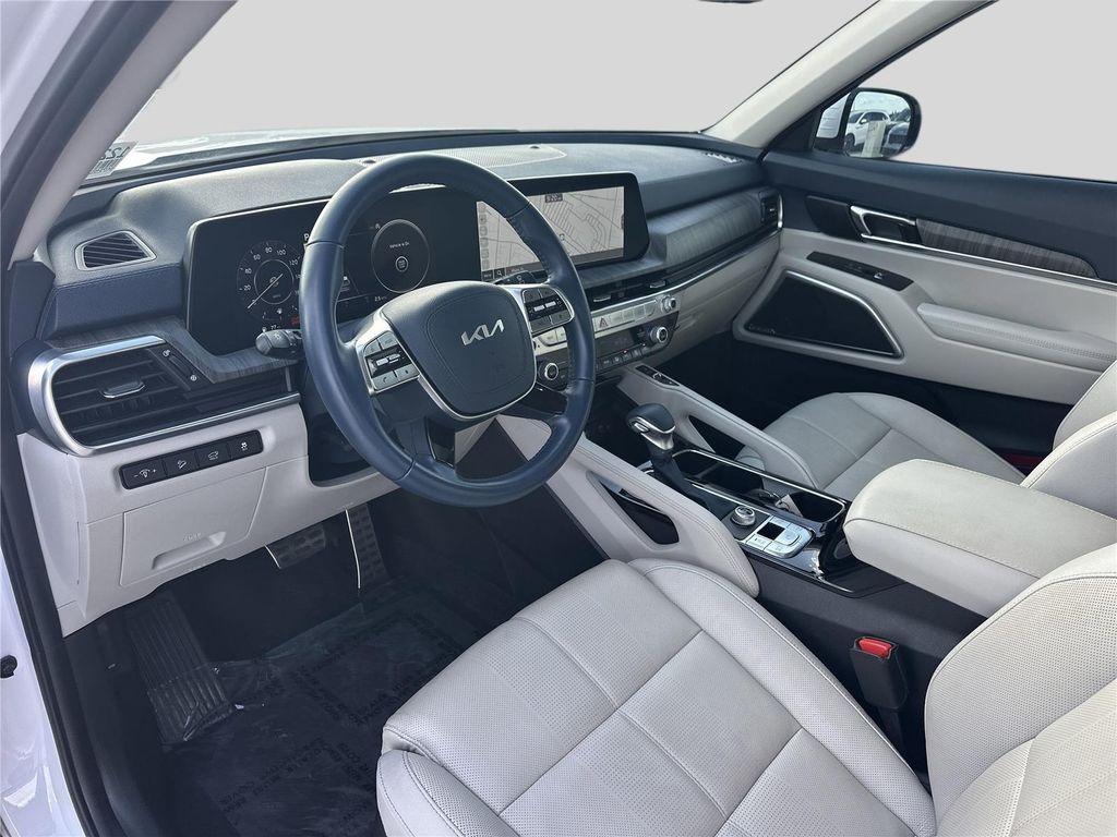 used 2024 Kia Telluride car, priced at $36,662