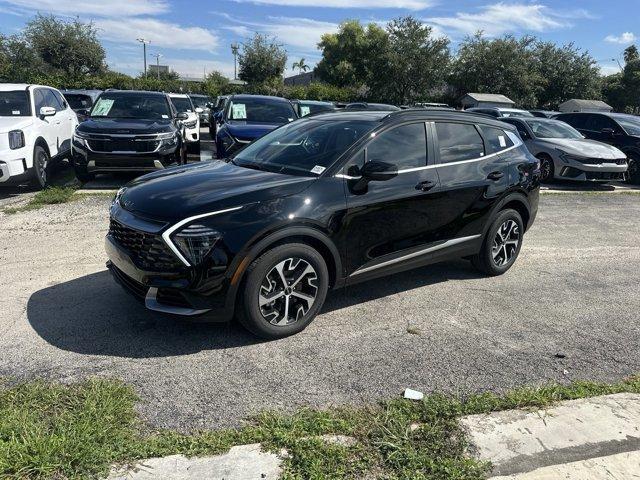 new 2025 Kia Sportage car, priced at $31,370