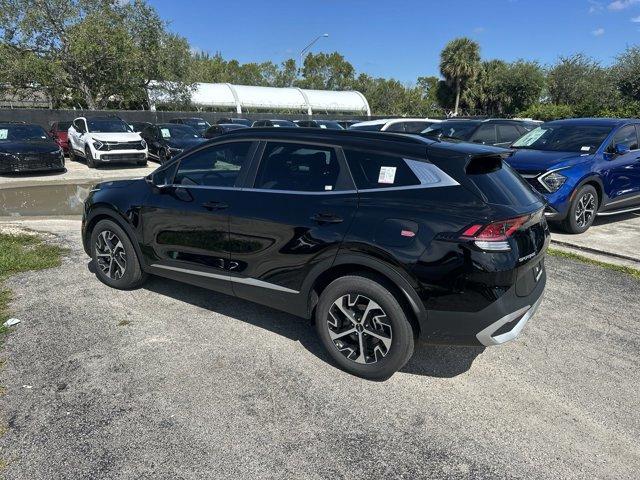 new 2025 Kia Sportage car, priced at $31,370