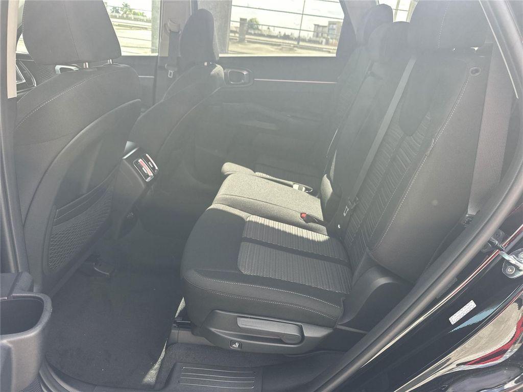 new 2026 Kia Sorento car, priced at $32,685