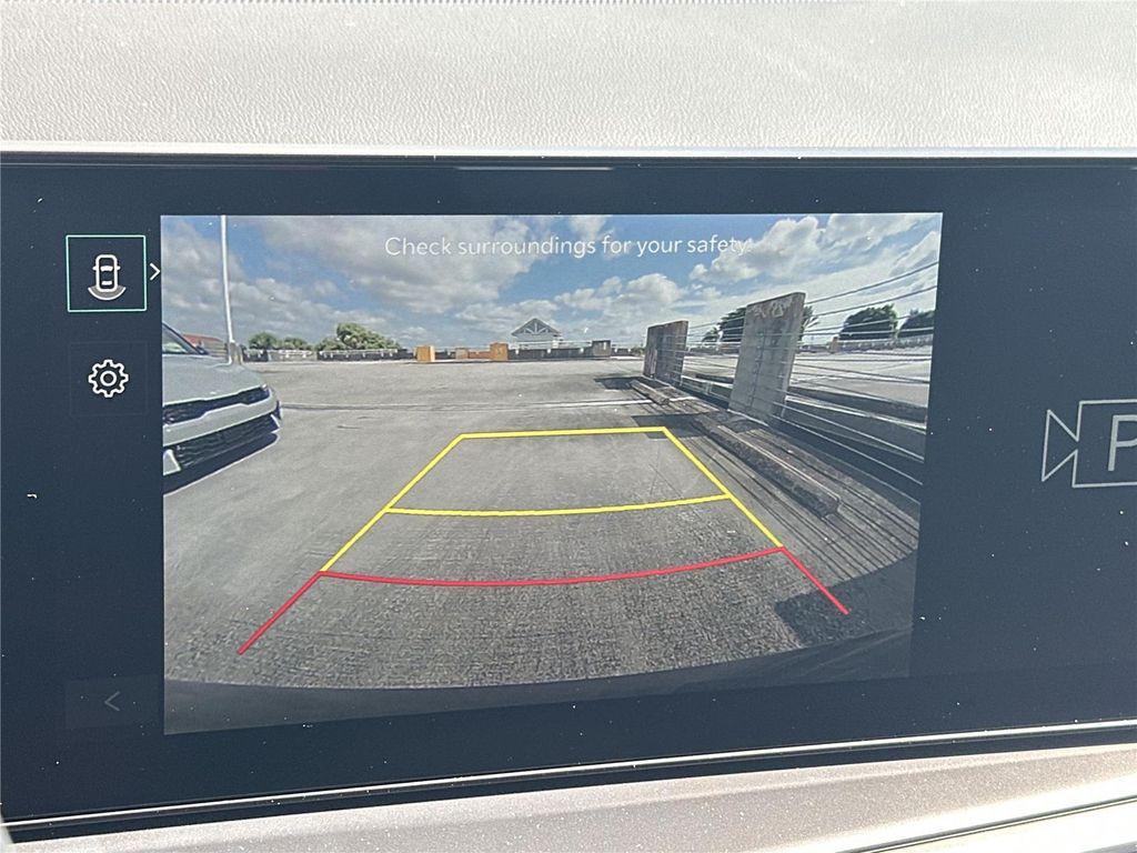 new 2026 Kia Sorento car, priced at $32,685