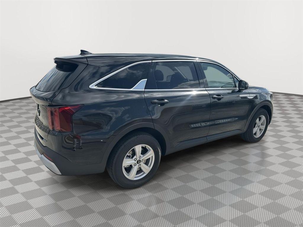 new 2026 Kia Sorento car, priced at $32,685
