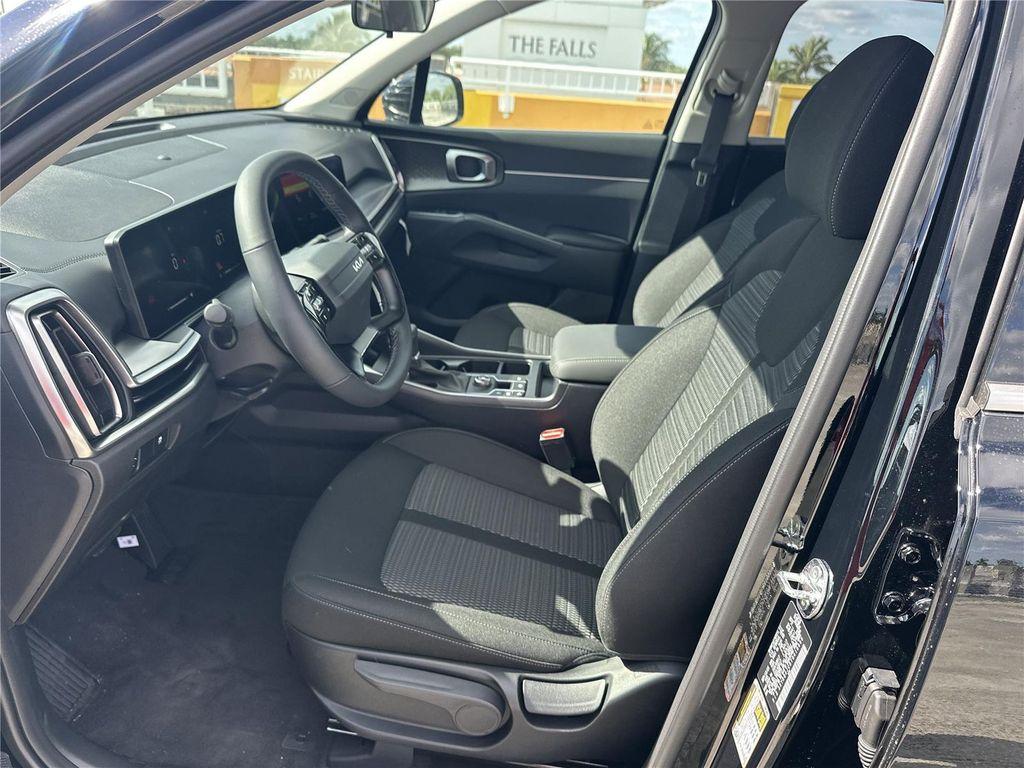 new 2026 Kia Sorento car, priced at $32,685