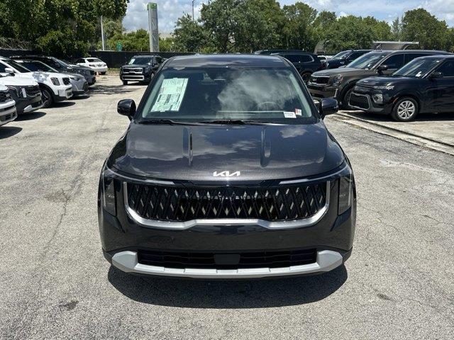 new 2025 Kia Carnival car, priced at $39,560