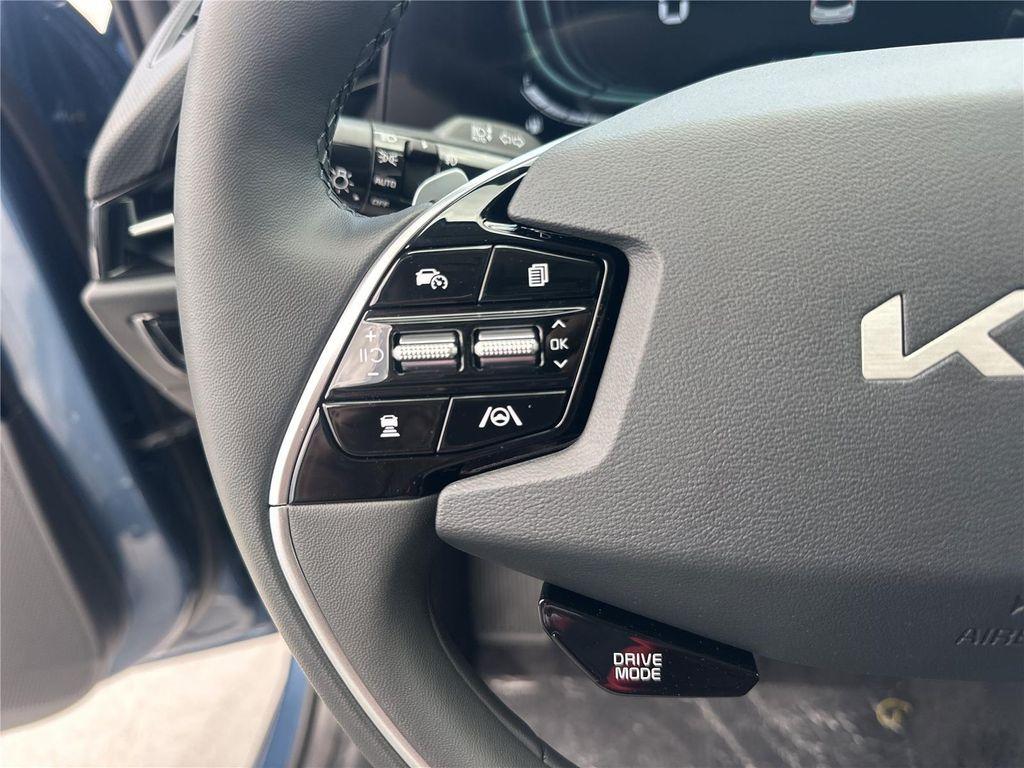new 2025 Kia Niro car, priced at $33,250