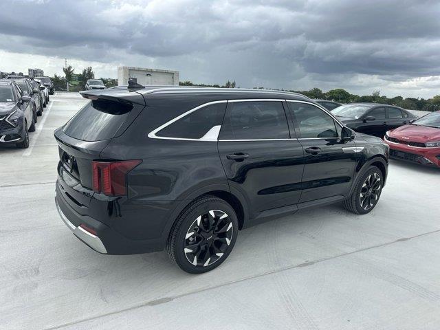 new 2024 Kia Sorento car, priced at $42,765