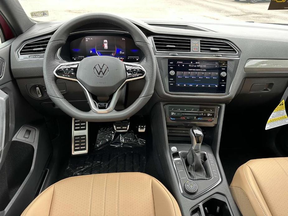 new 2024 Volkswagen Tiguan car, priced at $35,744