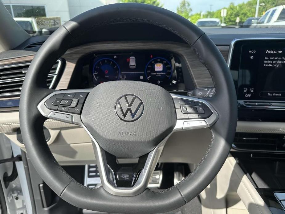 new 2024 Volkswagen Atlas car, priced at $51,640