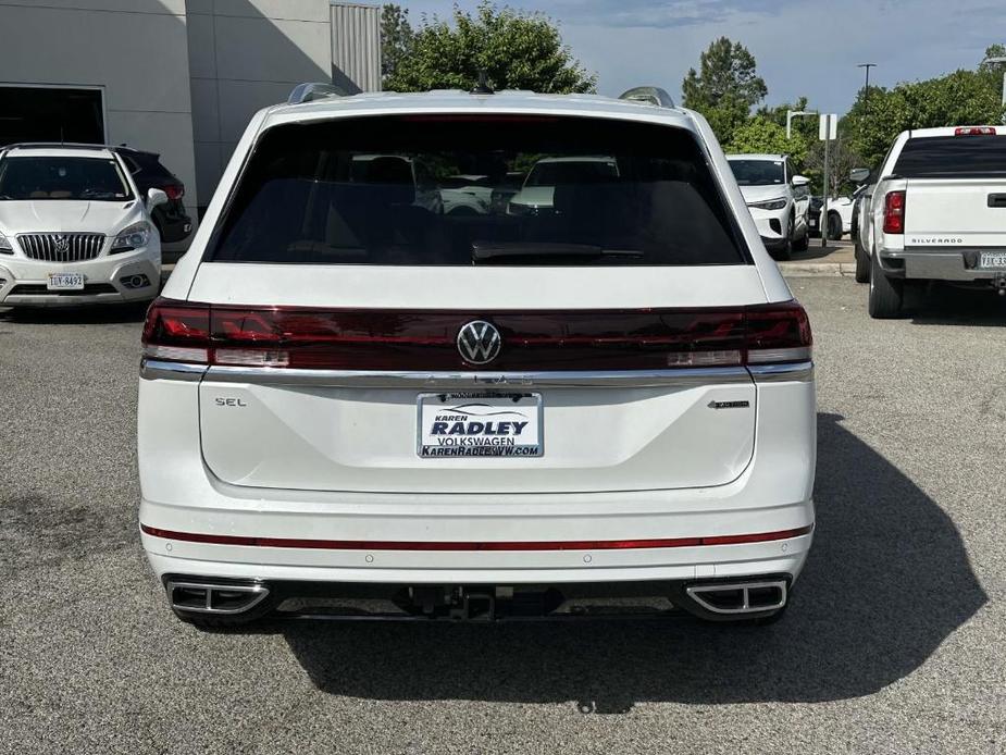 new 2024 Volkswagen Atlas car, priced at $51,640