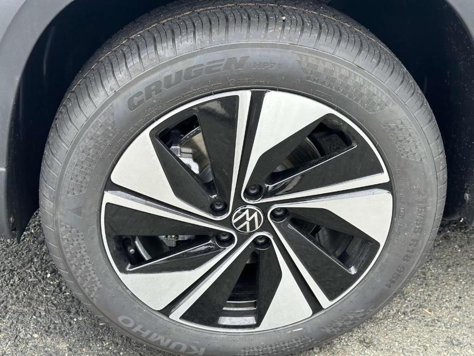 new 2024 Volkswagen Taos car, priced at $29,074