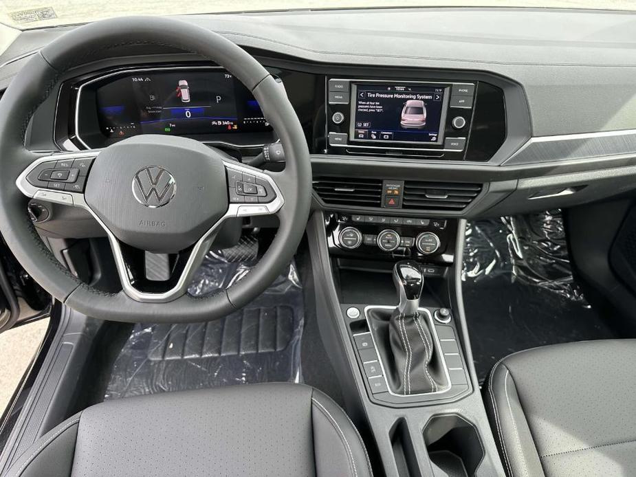 new 2024 Volkswagen Jetta car, priced at $25,655