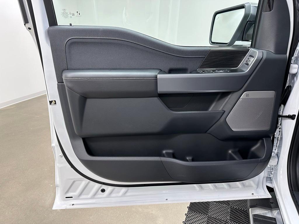 new 2025 Ford F-150 car, priced at $71,995