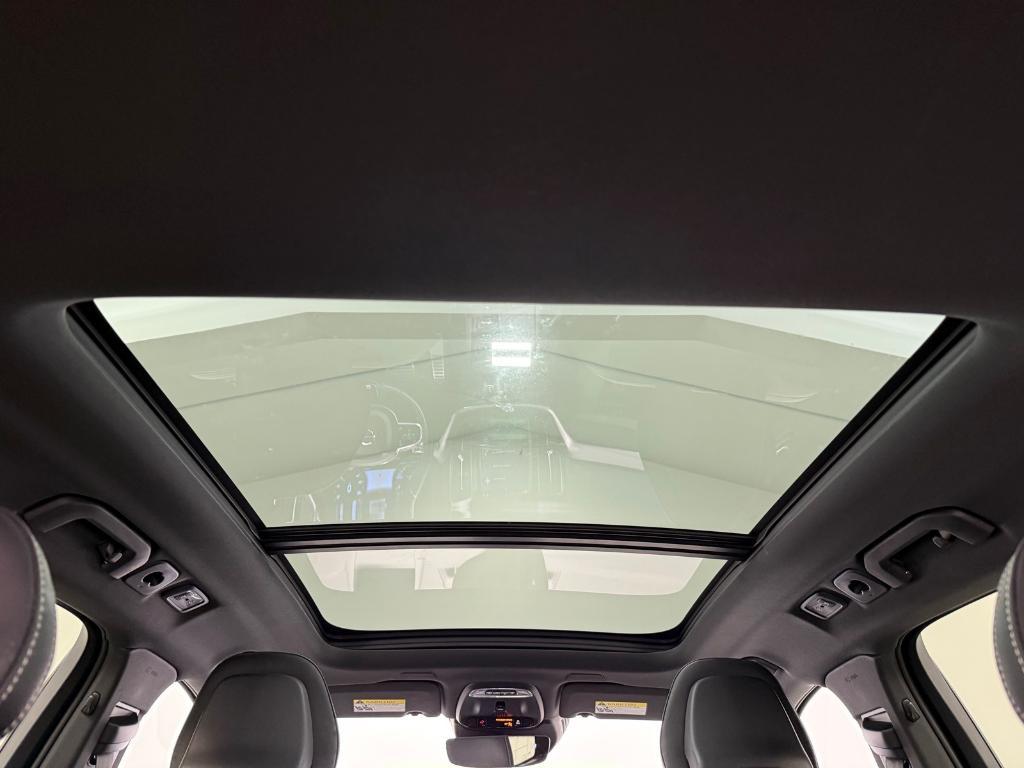 used 2018 Volvo XC60 car, priced at $20,880