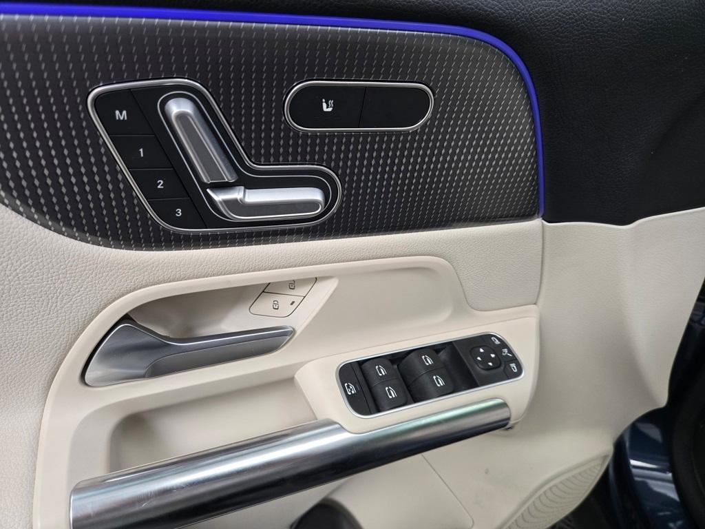 used 2022 Mercedes-Benz GLA 250 car, priced at $29,946
