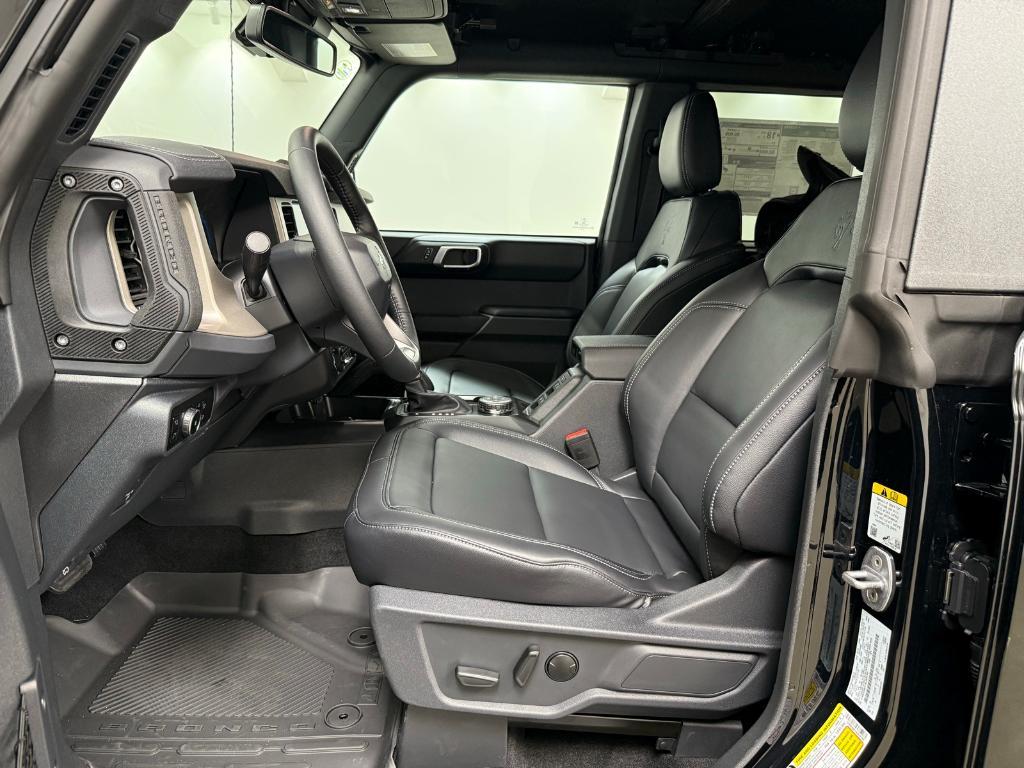 new 2025 Ford Bronco car, priced at $61,009