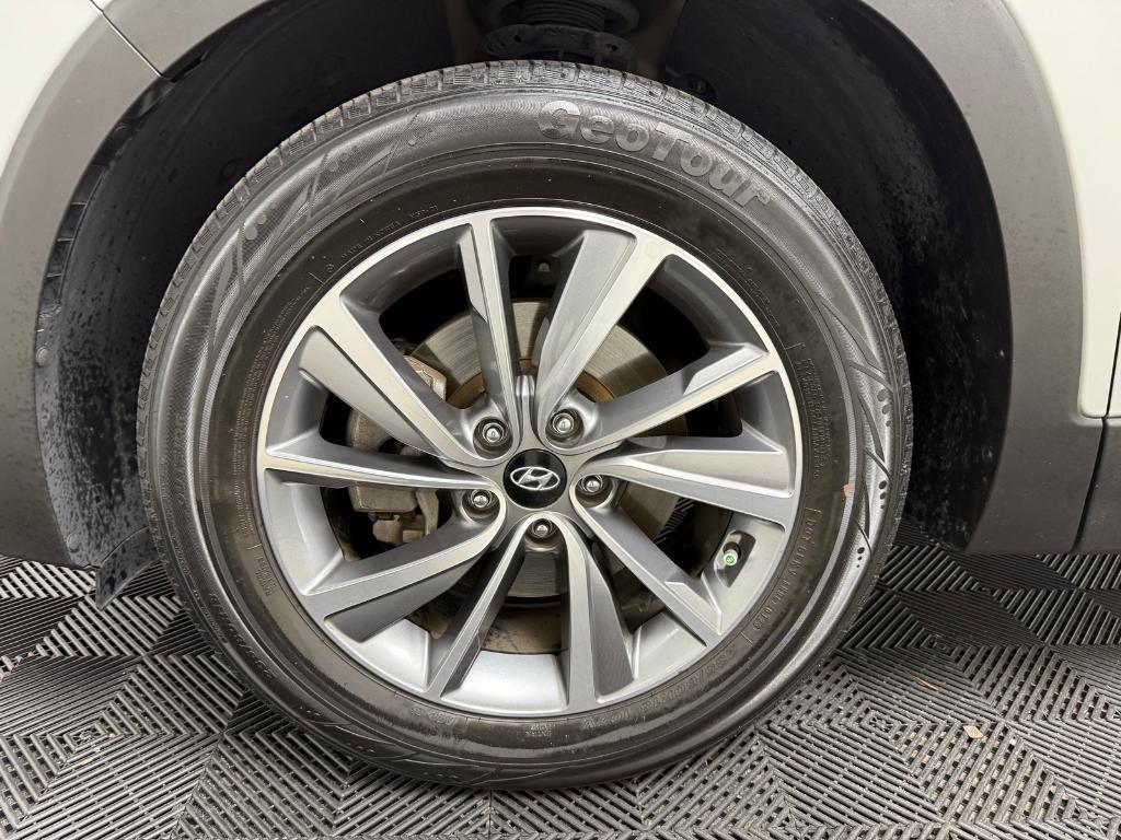 used 2019 Hyundai Santa Fe car, priced at $17,590