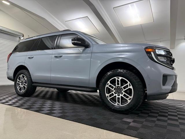 new 2025 Ford Expedition car, priced at $72,405