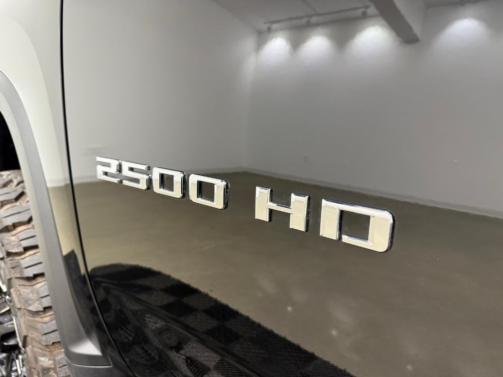 used 2024 Chevrolet Silverado 2500 car, priced at $75,480