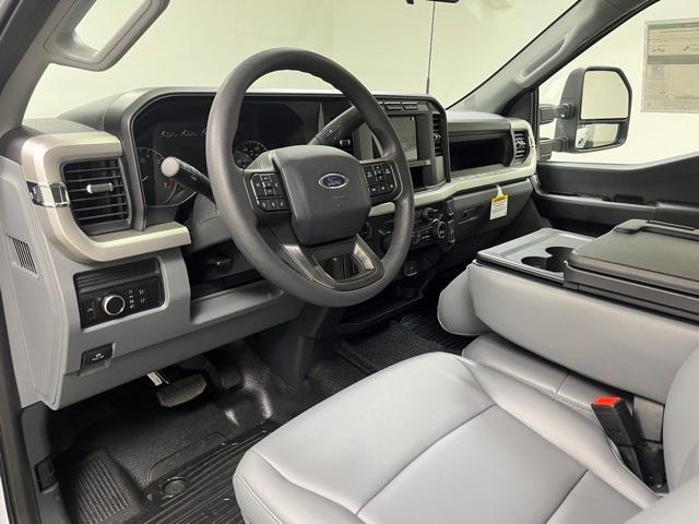 new 2024 Ford F-350 car, priced at $43,143