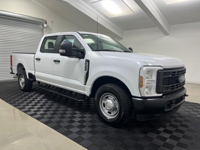 new 2024 Ford F-350 car, priced at $43,143