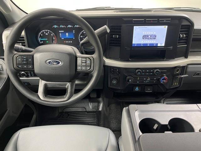 new 2024 Ford F-350 car, priced at $43,143