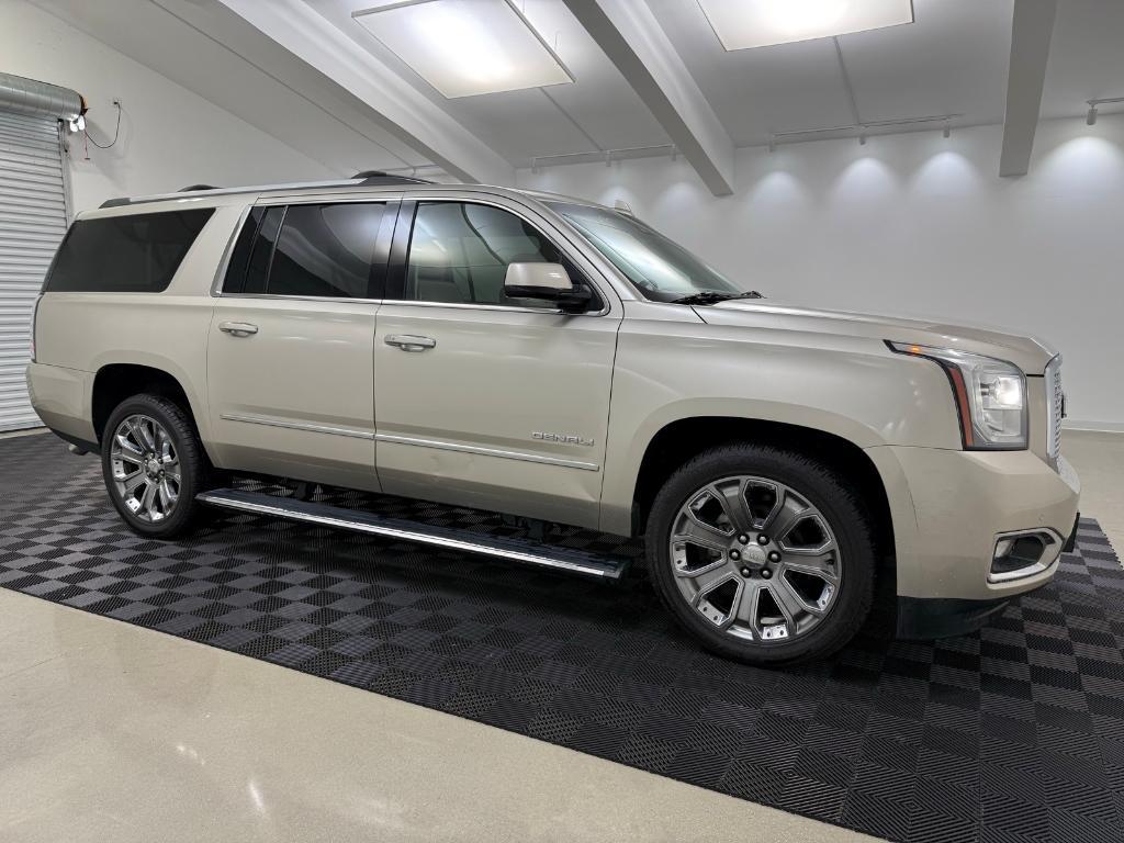 used 2016 GMC Yukon XL car, priced at $20,987