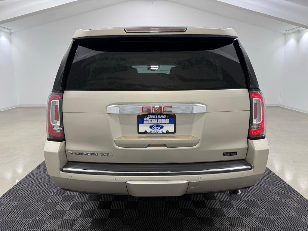 used 2016 GMC Yukon XL car, priced at $20,987