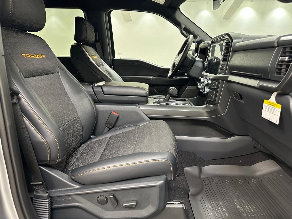 new 2025 Ford F-150 car, priced at $65,525