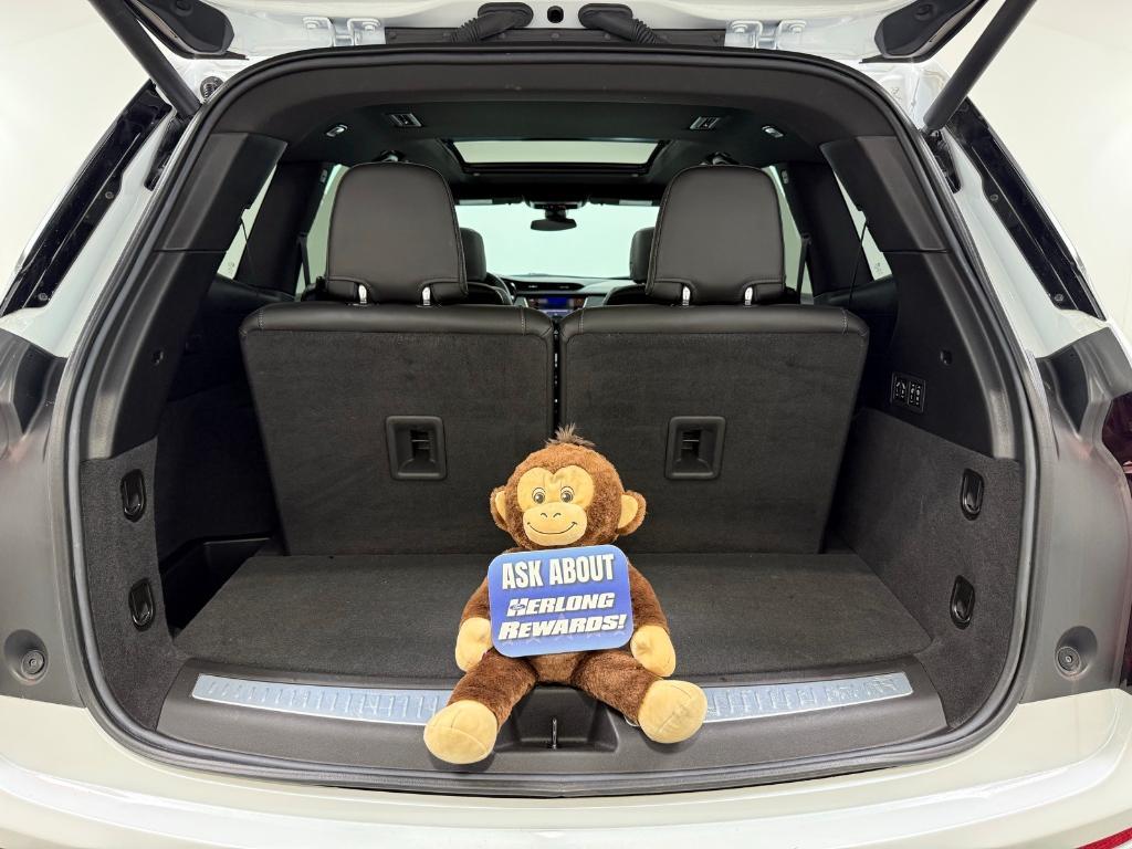 used 2024 Cadillac XT6 car, priced at $46,980