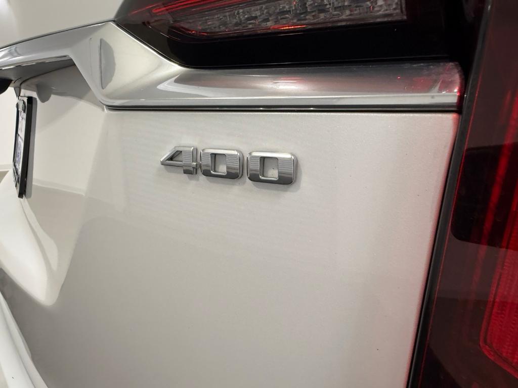 used 2024 Cadillac XT6 car, priced at $46,980