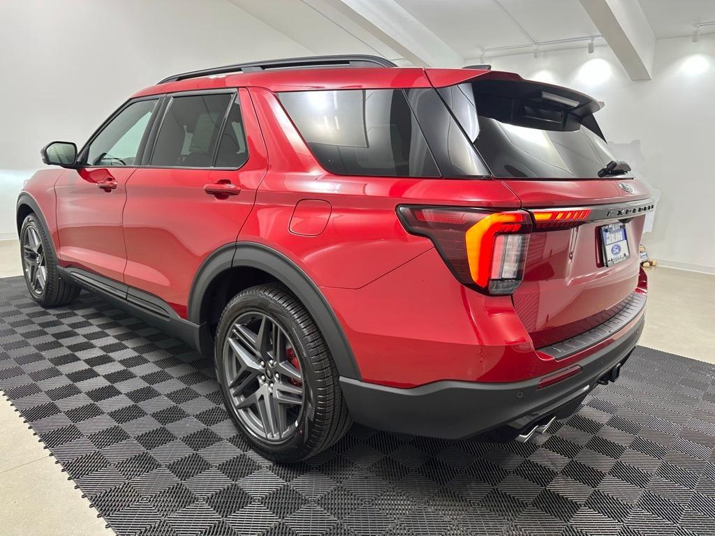new 2025 Ford Explorer car, priced at $61,725