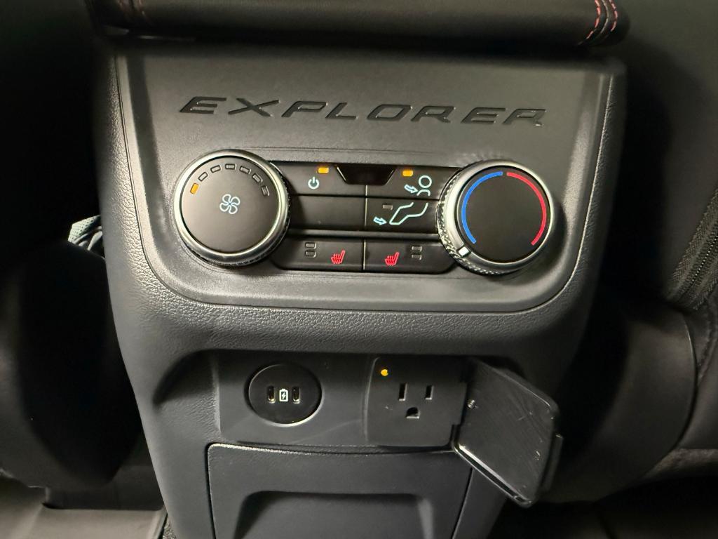 new 2025 Ford Explorer car, priced at $53,416