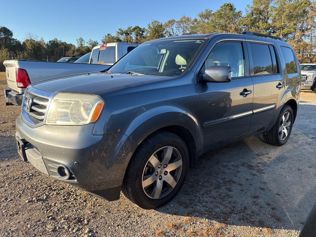 used 2013 Honda Pilot car, priced at $14,880