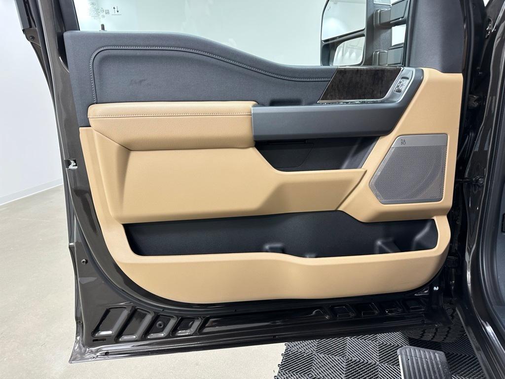 new 2025 Ford F-250 car, priced at $91,010