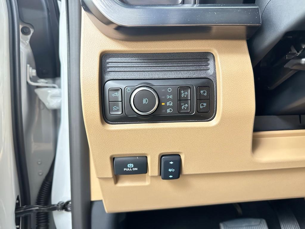 new 2025 Ford F-250 car, priced at $87,605