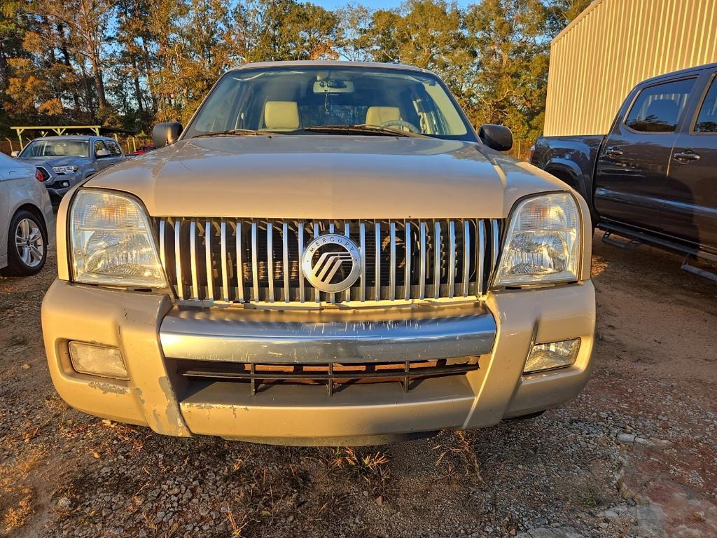 used 2006 Mercury Mountaineer car, priced at $5,880