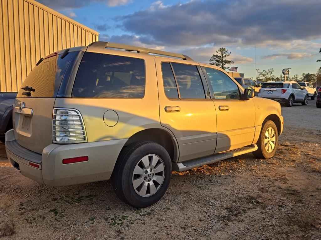 used 2006 Mercury Mountaineer car, priced at $5,880