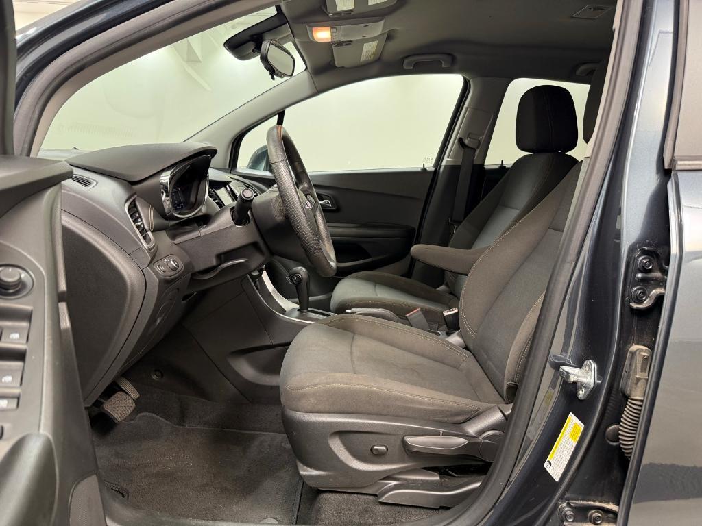 used 2022 Chevrolet Trax car, priced at $16,490