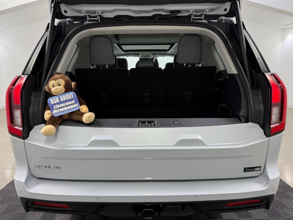 new 2025 Ford Expedition car, priced at $68,880