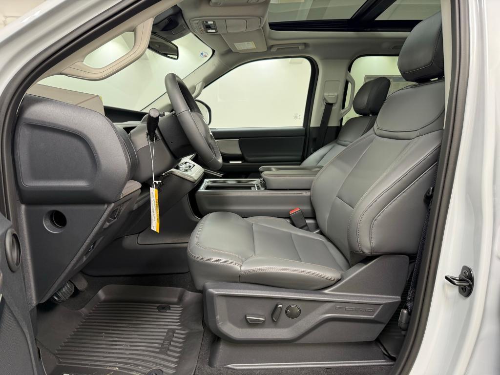 new 2025 Ford Expedition car, priced at $68,880