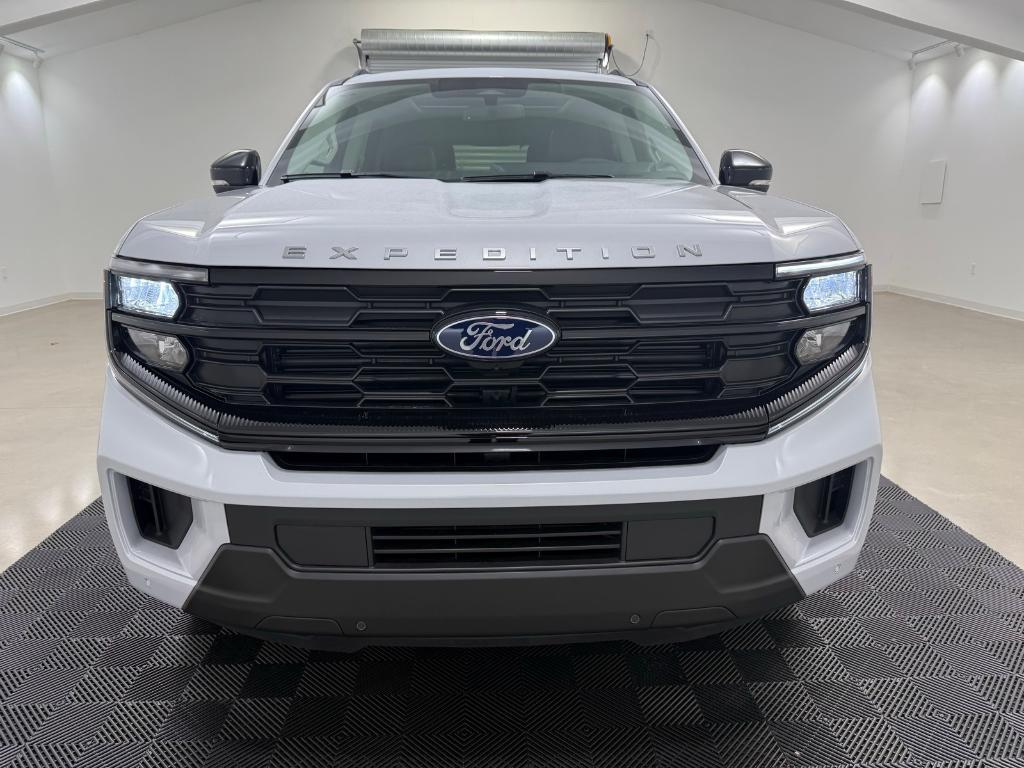 new 2025 Ford Expedition car, priced at $68,880