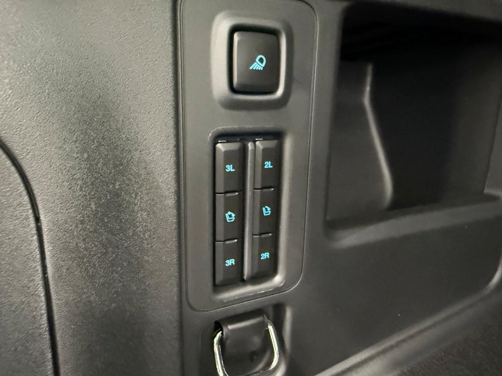 new 2025 Ford Expedition car, priced at $68,880