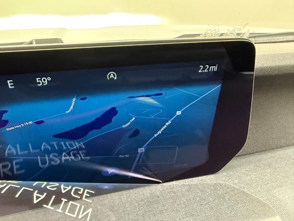 new 2025 Ford Expedition car, priced at $68,880